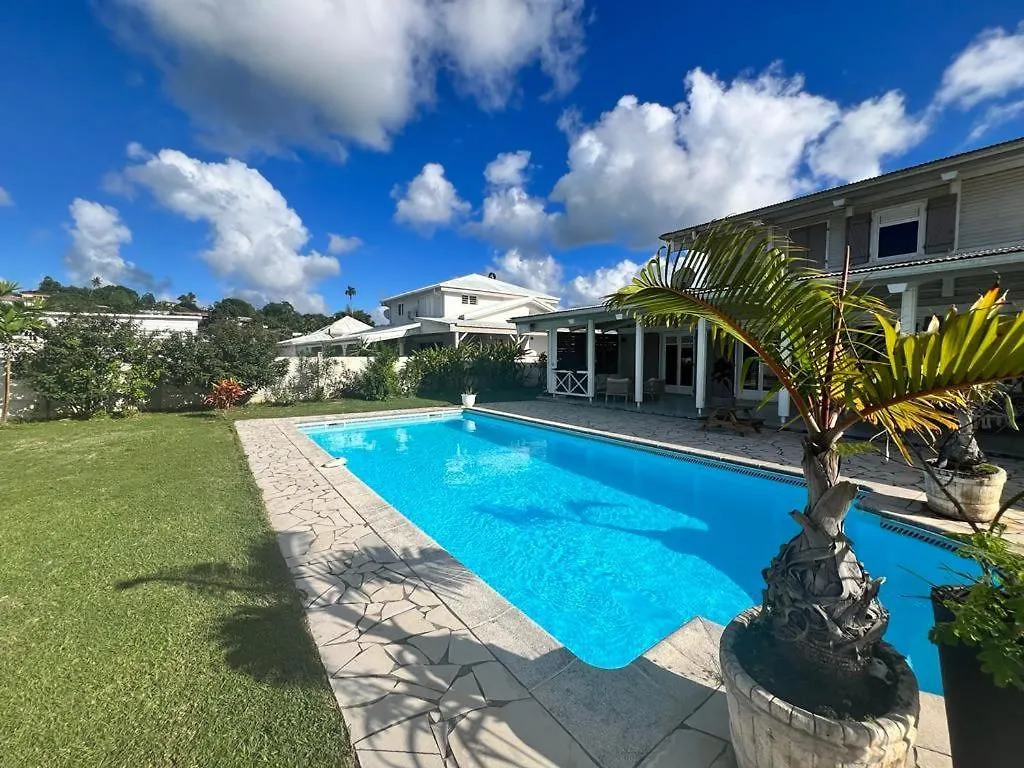 Superbe Villa Bwa Lele Rivière-Salée